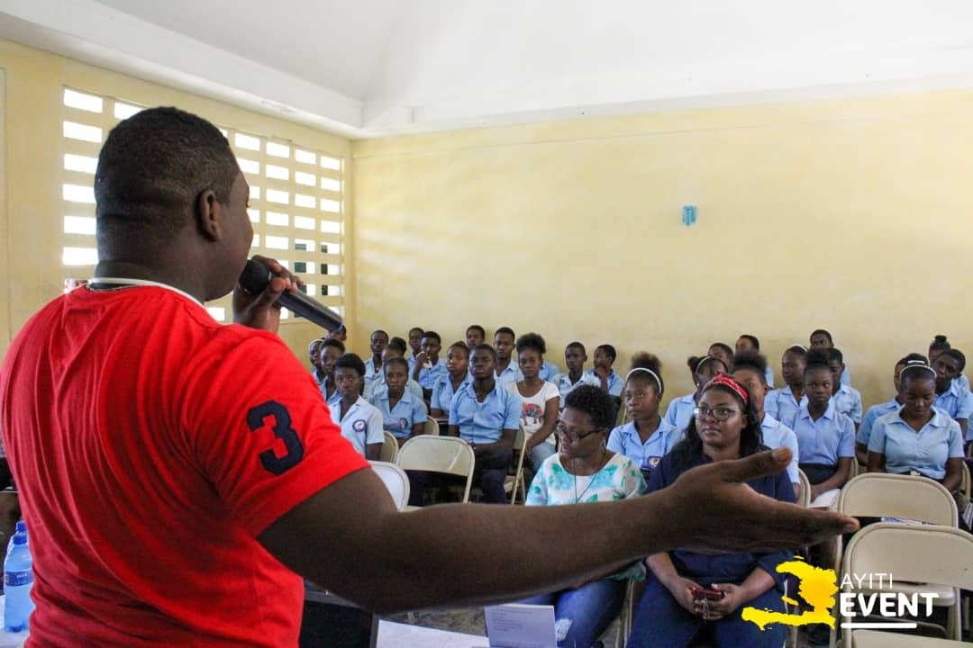 Tournée scolaire de littérature à Carrefour