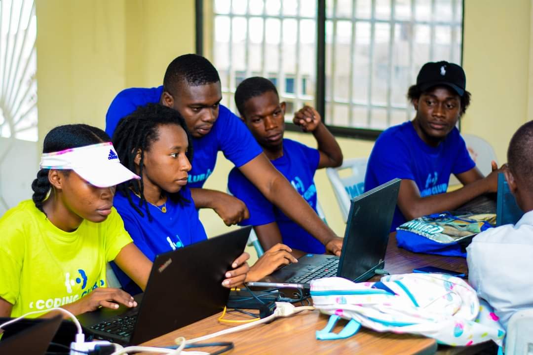 Coding Club Kafou lance Dev Champion