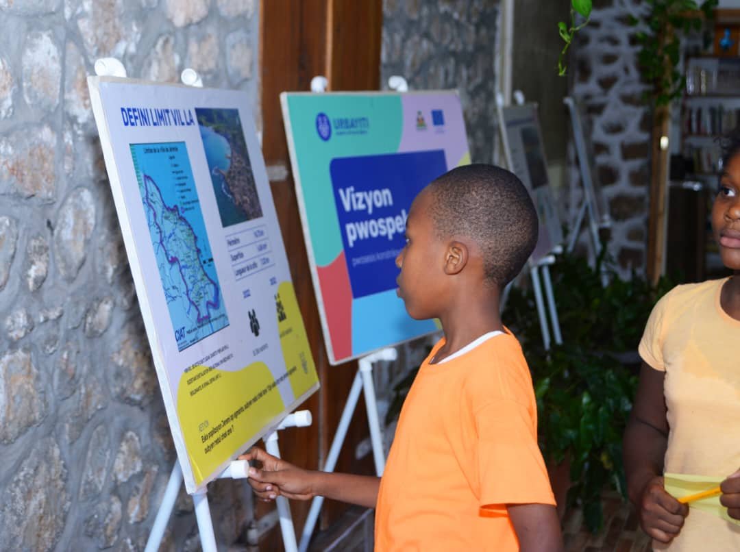 Cayes : Une Exposition Photographique pour Repousser les Frontières de l’Urbanisme Durable